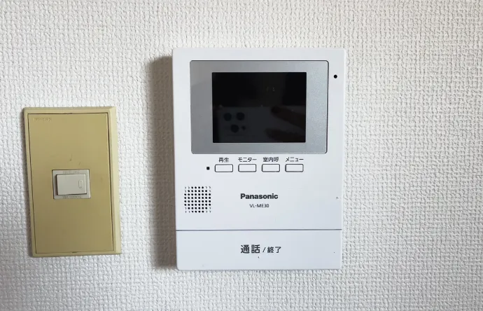 インターホン