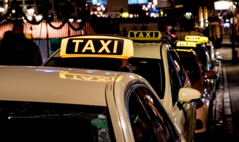 Taxi,Rank,In,The,Night