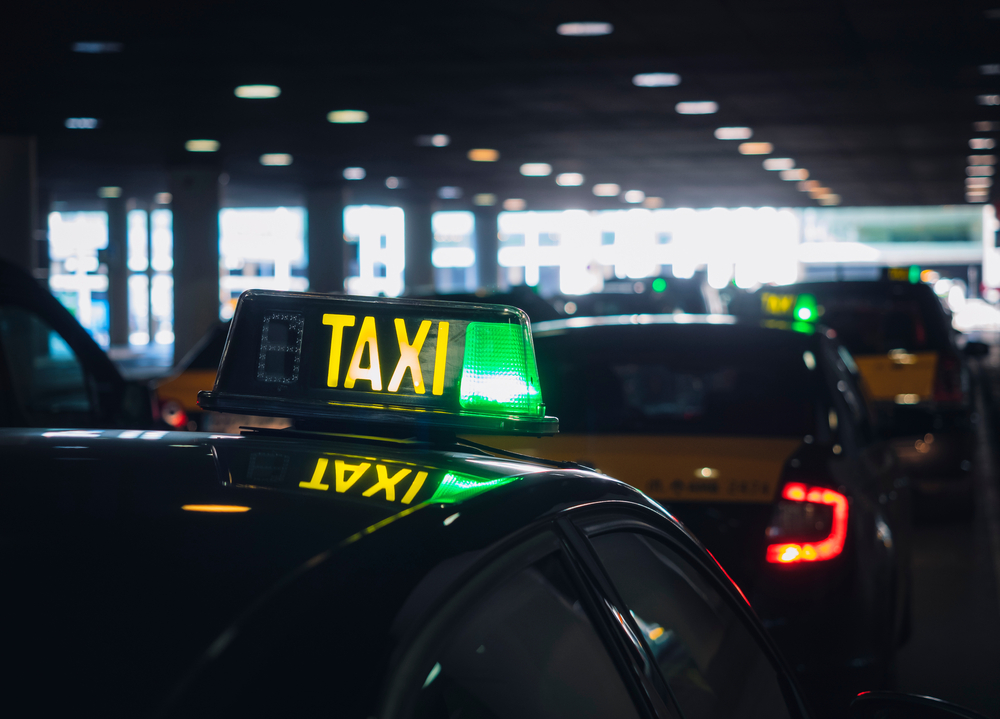 Taxi,Stand,Taxi,Cabs,Waiting,For,People,City,Public,Transportation