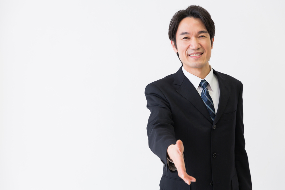 Asian,Middle,Age,Businessman,Who,Shake,Hands