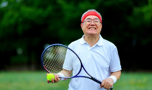 Senior,Men,Playing,Tennis